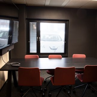Meeting room Pulssi (6 people) (85000006)